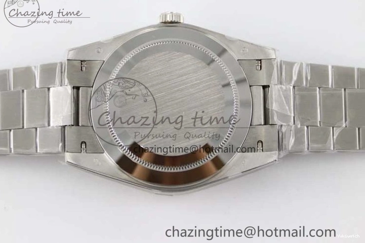 Edition 40mm 904L TWF A2836 SS Ice Date SS on Steel Bracelet Dial 1:1 Day Blue Best 0108